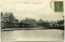 Suzay. La Mairie et l'Ecole.