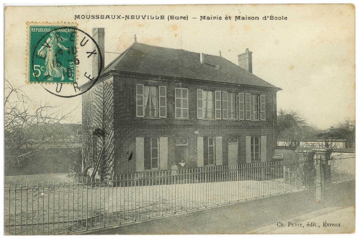 Mousseaux-Neuville. Mairie et Maison d'Ecole.