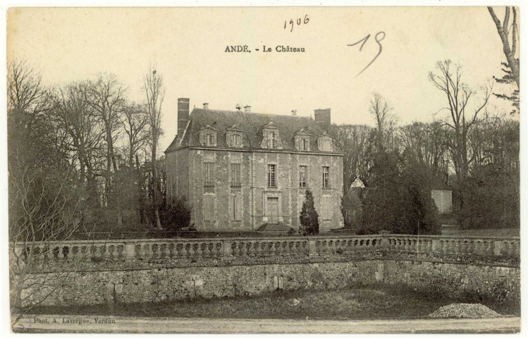 Andé. Le Château.