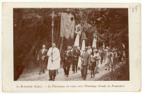 Boissière (La). Le Pèlerinage en route vers l'Ermitage (Lundi de Pentecôte).