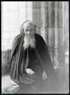 Portrait d'un moine bénédictin de l'abbaye Notre-Dame de Fontenelle de Saint-Wandrille-Rançon (Seine-Maritime).