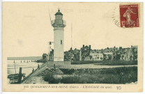 Quillebeuf-sur-Seine. L'Extrémité du Quai.