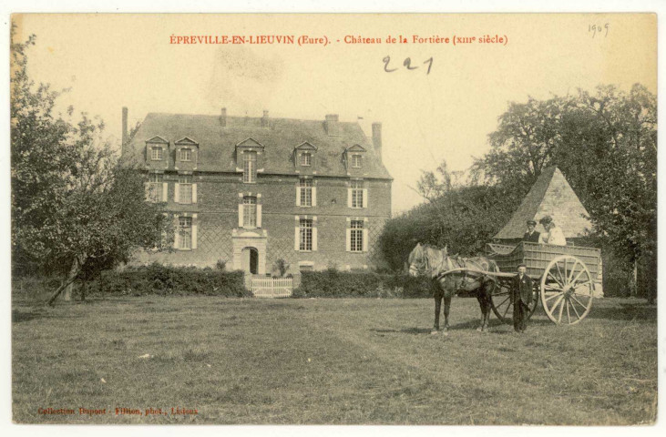 Epreville-en-Lieuvin. Château de la Fortière.