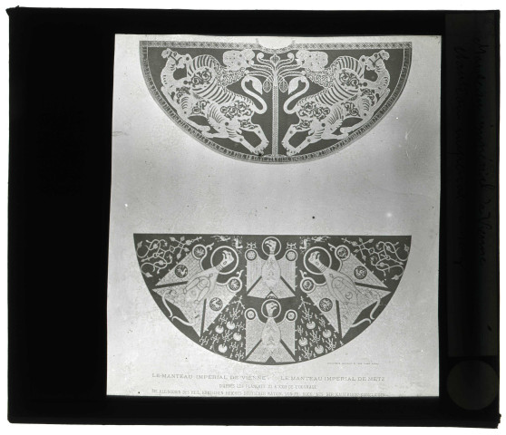 Dessin du manteau impérial de Vienne (Autriche) et du manteau impérial de Metz (Moselle).