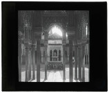 Palais de l'Alhambra à Grenade (Espagne), cour des lions.