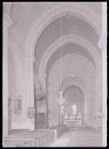 Intérieur de l'église de Maillezais (Vendée).