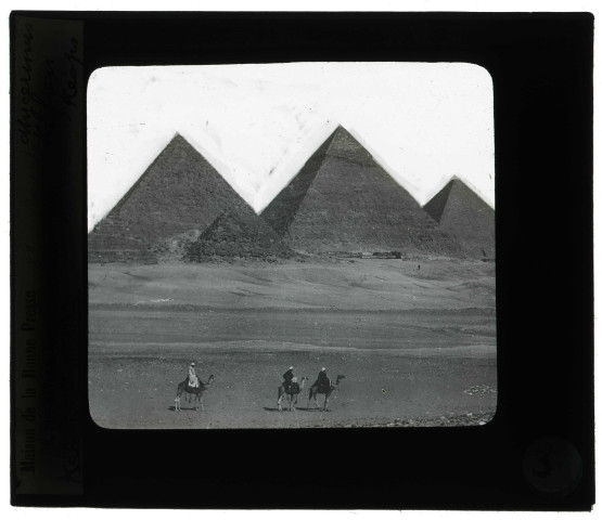 Pyramides d'Égypte.