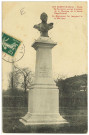 Andelys (Les). Buste de Sellenik, ancien directeur de la Musique et de la Garde Républicaine. Ce monument fut inauguré le 19 Mai 1907.