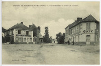 Thuit-Hébert. Place de la Gare.
