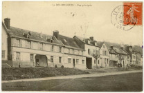 Bec-Hellouin (Le). Rue Principale.
