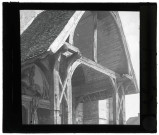 Église du Gros-Theil (Eure), porche.