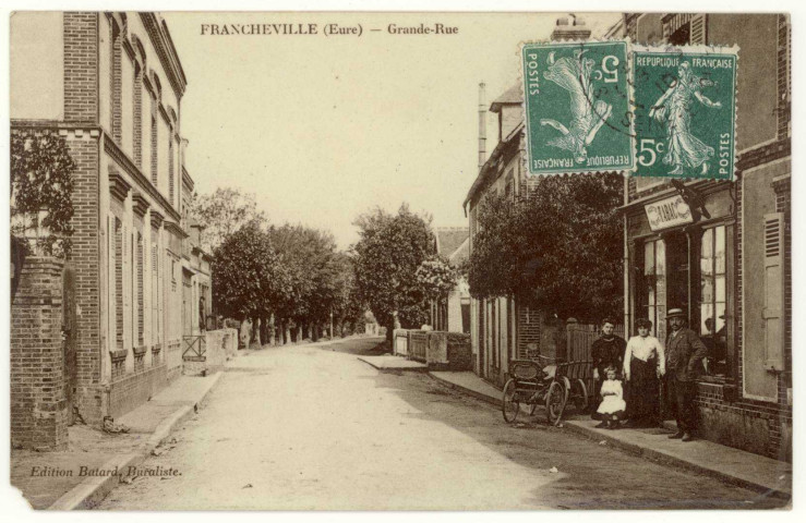 Francheville. Grande Rue.
