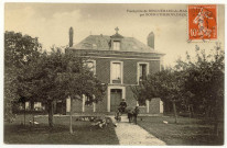 Bosguérard-de-Marcouville. Presbytère.