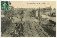 Saint-Pierre-du-Vauvray. Ligne du Havre à Paris.