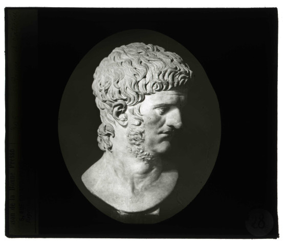 Buste de Néron à Rome (Italie).