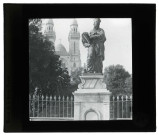 Statue de Saint-Augustin à Hippone (Algérie).