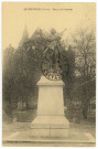 Neubourg (Le). Statue de Gambetta.