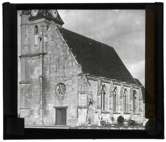 Église de Sacquenville (Eure), côtés ouest et sud.