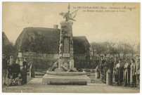 Neuville-du-Bosc (La). Monument commémoratif aux Enfants du pays morts pour la France.