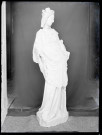 Statue de la Vierge à l'enfant de Lisors (Eure).