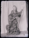 Château de Courteilles (Eure), statue de Sainte-Marguerite.