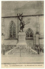 Bonneville-sur-Iton (la). Le Monument aux Morts.