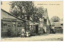 Puchay. Un coin de la Place.