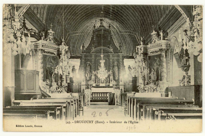 Drucourt. Intérieur de l'Eglise.