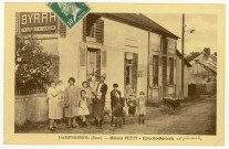 Dampsmesnil. Maison PETIT-Epicerie-Mercerie.