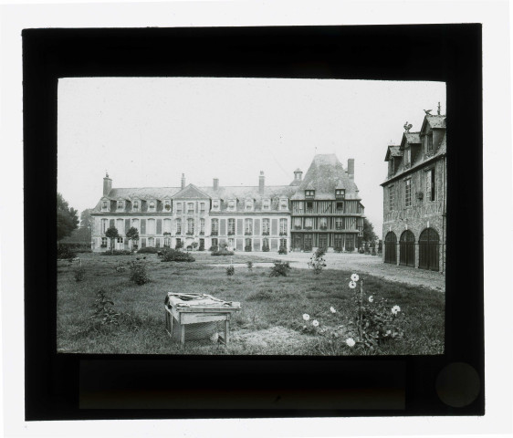Château de la campagne normande.