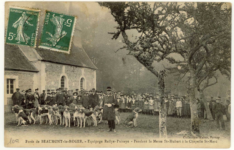 Beaumont-le-Roger. Forêt de Beaumont-le-Roger- Equipage Rallye-Puisaye- Pendant la Messe St Hubert à la Chapelle St Marc.