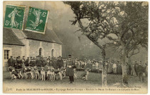 Beaumont-le-Roger. Forêt de Beaumont-le-Roger- Equipage Rallye-Puisaye- Pendant la Messe St Hubert à la Chapelle St Marc.