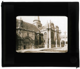 Église de Magny-en-Vexin (Val-d'Oise), côté sud.