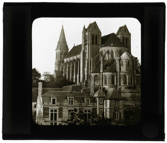 Église de Saint-Leu-d'Esserent (Oise), chevet.