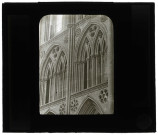 Cathédrale Notre-Dame de Bayeux (Calvados), triforium du chœur.