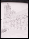 Façade sud, arcs-boutants, culées et tours de la cathédrale de Reims (Marne).