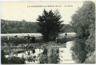 Ferrière-sur-Risle (La). La Risle.