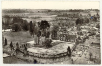 Boissey-le-Châtel. Vue du Château de Tilly.