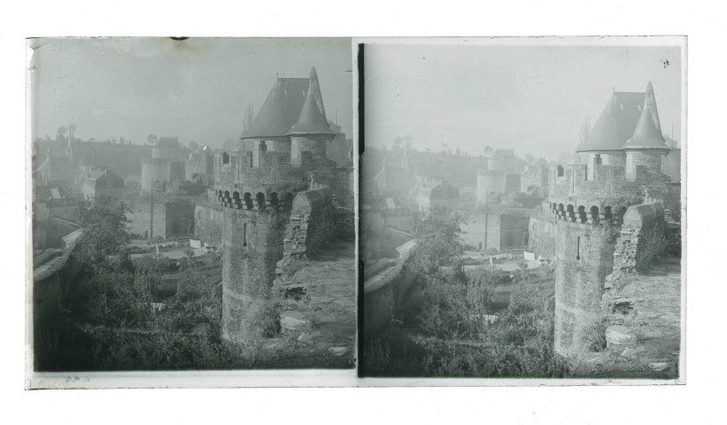 Remparts de Fougères (Ille-et-Vilaine).