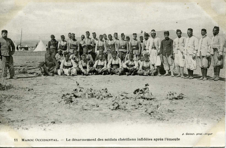Le désarmement des soldats chérifiens infidèles après l'émeute