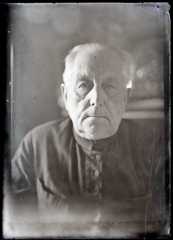 Portrait de l'abbé Gabriel Bretocq.