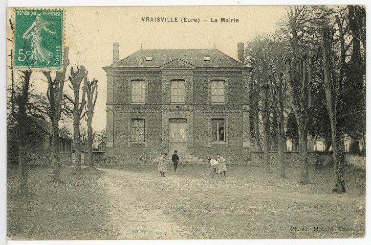 Vraiville. La Mairie.