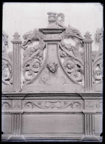 Église de Goupillières (Eure), stalles.
