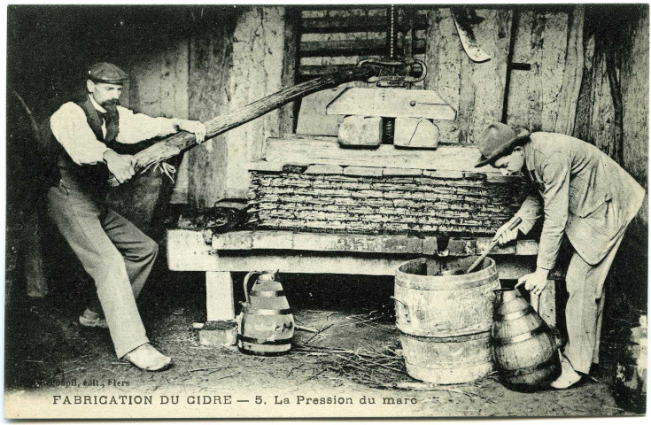 Divers. Fabrication du Cidre. - La Pression du marc.