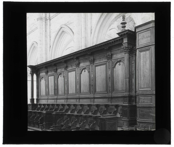 Stalles de l'église abbatiale de Saint-Germer-de-Fly (Oise).