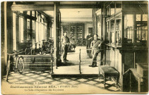 Evreux-Ville. Établissement Edmond Hée - Cycles et Automobiles Rue Joséphine La Salle d'Exposition des Bicyclettes.