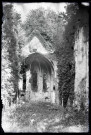 Ruines et vestiges de l'abbaye Notre-Dame-de-Fontaine-Guérard à Radepont (Eure).