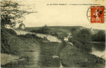 Andelys (Les). Le Petit Andely - L'Hospice et le Château Gaillard.