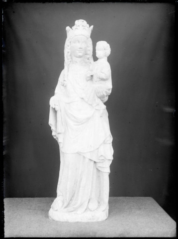 Statue de Vierge à l'enfant de l'église de Noyers (Eure).