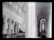 Déambulatoire de l'église Saint-Benoit de Saint-Benoit-sur-Loire (Loiret).